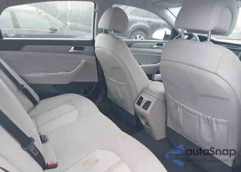 2016 Hyundai Sonata Plug-In Hybrid из США, поврежденный, VIN KMHE14L21GA022368